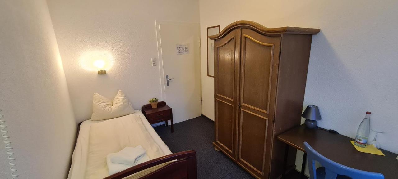 Hotel Lamm Stuttgart Room photo